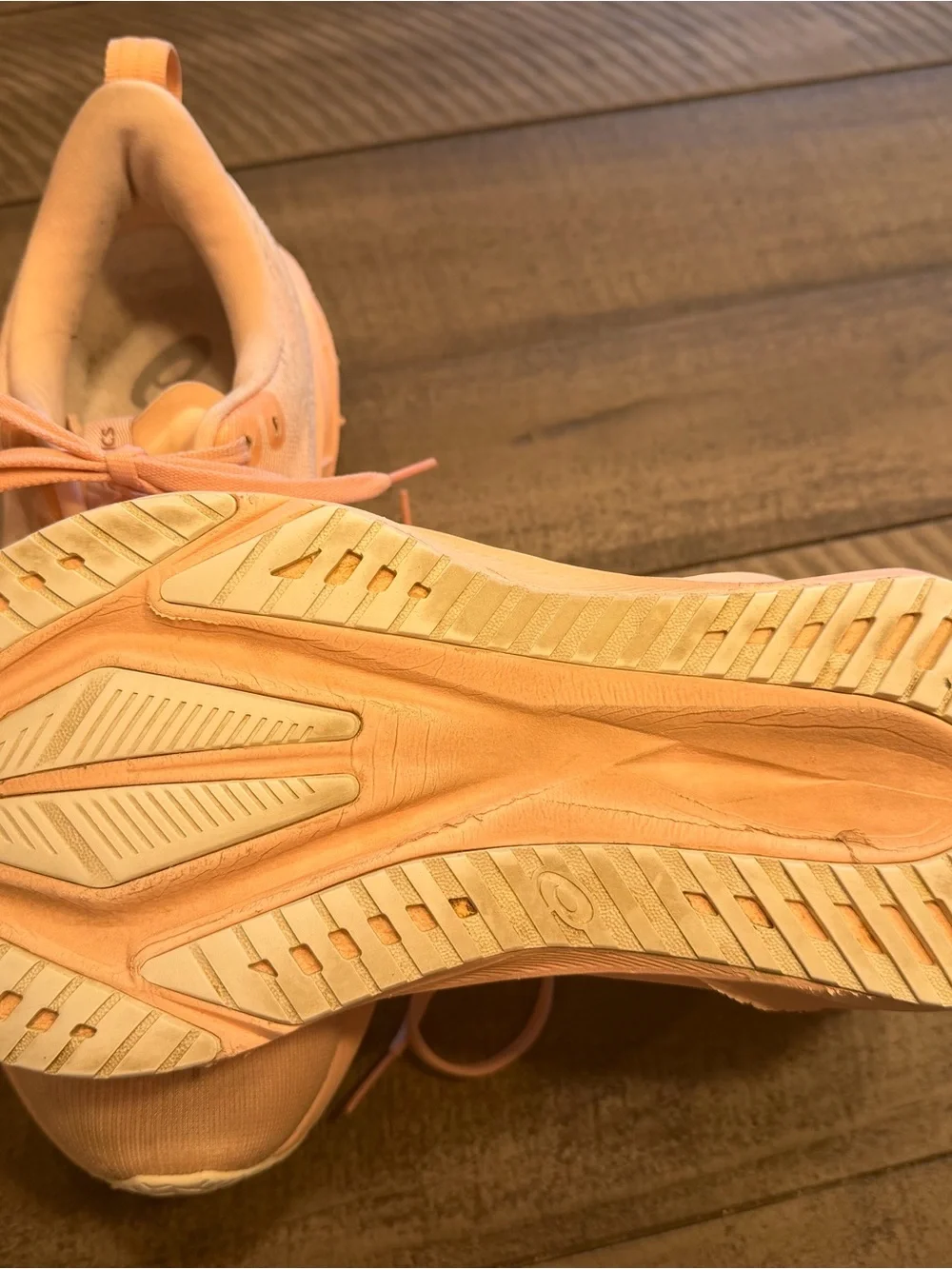 Asics Peach/Coral Women's Running Shoes